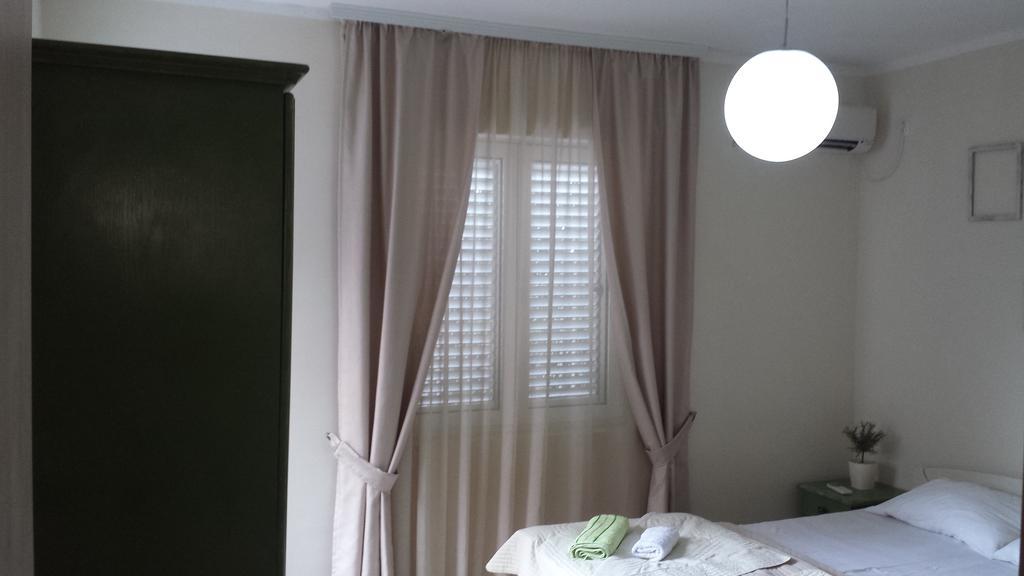Apartments Fortunella Budva Room photo