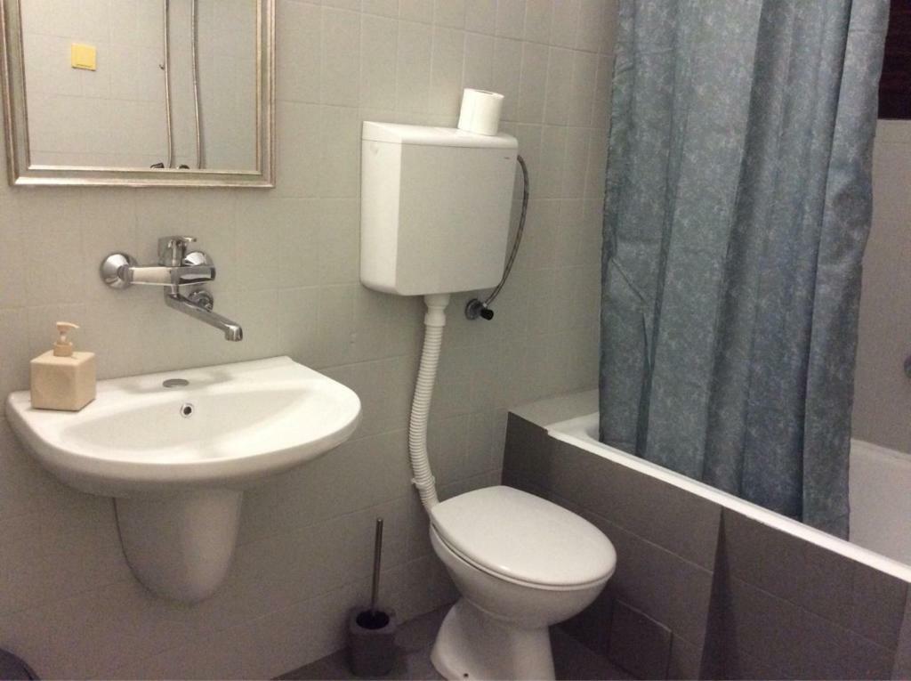 Apartments Fortunella Budva Room photo